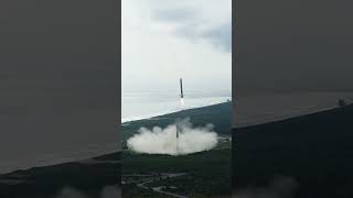 Falcon heavy side booster landings are still so amazing to watch!