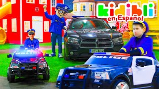 Recopilación Los niños juegan con coches de policía | Los niños juegan a fingir ⛑ Kidibli