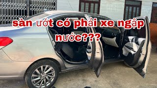 Đi mua xe gặp phải xe sàn ướt? Có phải ngập nước không- và cách kiểm tra xe có ngập nước.