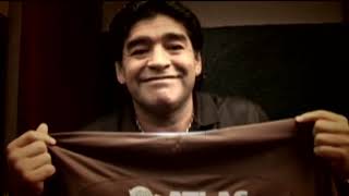 El saludo de Diego Maradona.