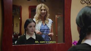 Wednesday Addams Adulta -  Corte de cabelo