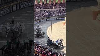 Chariots at the ready 🐎🏟️ the epic Le Signe du Triomphe #puydufou #gladiator #themepark