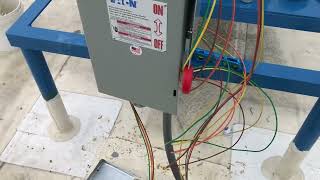 Instalación de motor extractor de aire 360 Volts