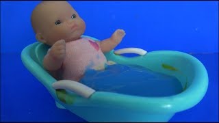 Baby Doll Slime Bathtime Toys Video For Kids