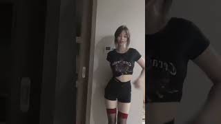 Black denim shorts outfit sharing👚#youtubeshorts #beauty #dance #fpv #jeans #