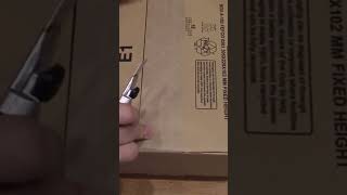 Unboxing Fluke 117 True RMS Multimeter