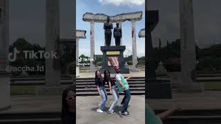 SURABAYA❤️‍🔥❤️‍🔥 Ada yang liat kita gak? #surabaya #funnyvideo #viralvideo