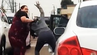 Ultimate Woman Road Rage Fighting Compilation - Driving Fails and Crashes