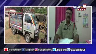 Duvvada Police Seized Vehicle Transporting Tobacco, Gutka | Studio N