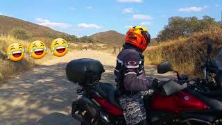 Kawasaki versys y Vstrom 650 Ruta en Moto