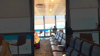 Live: Departure Lounge at Chicago O’Hare Airport #shorts #travel #trending #tourism #chicago