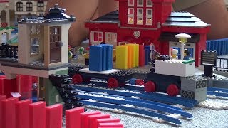 Domino Builders Challenge #26 LEGO® train