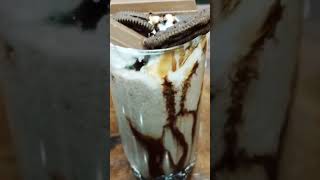 #oreomilkshake#kitkat#kitkatmilkshake#easy#shorts#ytshorts#youtube#youtubeshorts#trending