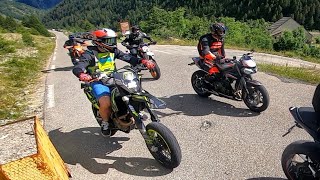 Supermoto vs Roadster QUE DU SALE ! 🔥  Les animaux sont lachés