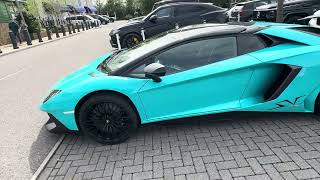 Bicester Village: spotted a cool Lamborghini April 24 #ExploreUKNow #bicestervillage #lamborghini