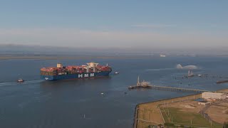 HMM Algeciras the worlds largest container ship arrives in the UK on her Maiden Voyage.