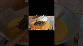 Daun singkong santan teri//Makanan Rumahan  #sayurdaunsingkong #videoshort #food