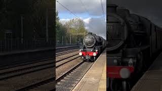 Black 5 Steam Engine Peaks Express Passes Levenshulme Station 🚂🔥