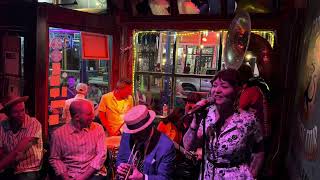 YOUNG WOMAN'S BLUES (Bessie Smith) - Meschiya Lake & the Lil Big Horns @ Spotted Cat