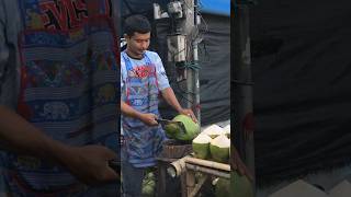 Amazing Coconut Cutting Skills - Thai Street Food ทักษะการตัดมะพร้าวที่น่าทึ่ง - อาหารไทยริมทาง