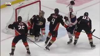 No look backhander by Jesse Puljujärvi against Ducks | NHL