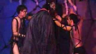 HALLOWEEN 2006 -Refugiu's Megadanceteria- Clip Bruna Diniz