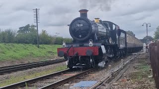 7828 'Odney Manor' passing Quorn and Woodhouse during the Great Central Railway autumn steam gala