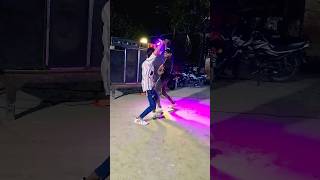 dance kaisa laga kamariya patre patre #pawansingh #bhojpuri #viral #trending #public #dance #video