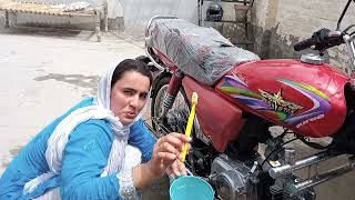 How Girl wash Bike ll لڑکی با ئیک دھوتے ہوئےll VillageGirlsLife