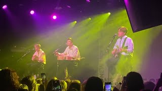 New Hope Club - Girl Who Does Both - Amsterdam 15/06/2022