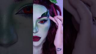 POISON IVY 🌿👀