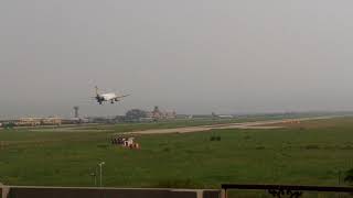 Shaheen Air A319 landing 😍