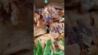 Makan Ayam Goreng Manis