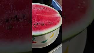 Арбуз 🍉 / Как правильно выбрать вкусный спелый арбуз.