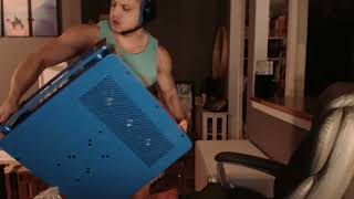 Tyler1 unpacking his new PC