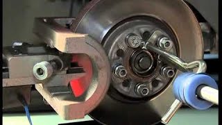 Saab 2004 front disc turning