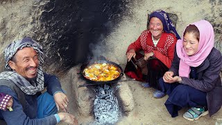 Hidden in Afghan Mountains: Family's Secret Breakfast