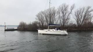 Dufour 325 Grand Large for sale by Yachting Company Muiderzand!