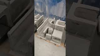 Lining of aluminium liquid filter box #aluminium #melting #industrial #manufacturing