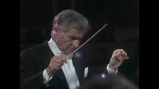 Stravinsky: Symphony of Psalms (Mvmt. I) | Leonard Bernstein / London Symphony Orchestra (1972)