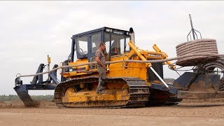 Laying field drainage | Komatsu D65P V-plow Bulldozer | Gebr. Emonds drainage system