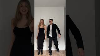 Вы бы видели, как мы снимали этот тренд😅 #отношения #coupleoutfits