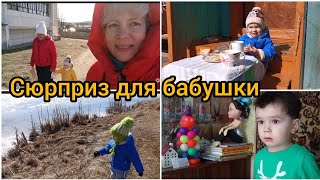 Уехали в деревню/Забыл дорогу к дому/Не виделись полгода/Посёлок Ис весной