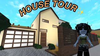 TOURING my $150k HOUSE IN BLOXBURG | roblox