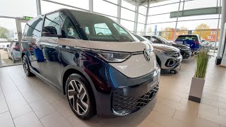 Volkswagen ID BUZZ Passenger Version Full Showroom Tour by Damn Fast ⚡