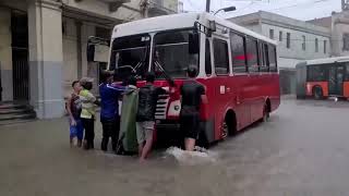 #Cuba,Torrential rains and flooding caused 40 houses to collapse in the Cuban capital of Havana,