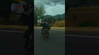 Yamaha bike stunt...street