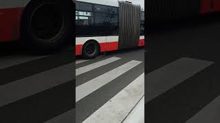 Příjezd autobusu SOR NB 18 Ev.č.5010 do zastávky Zličín #autobus #bus #dpp #sor #praha #shorts