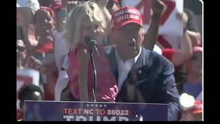 Sweetest moments in today's Trump rally. He introduces his precious grand-kids. "vote for grandpa"