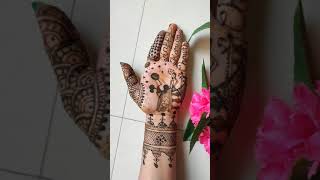 Karwa chauth mehndi design🎉